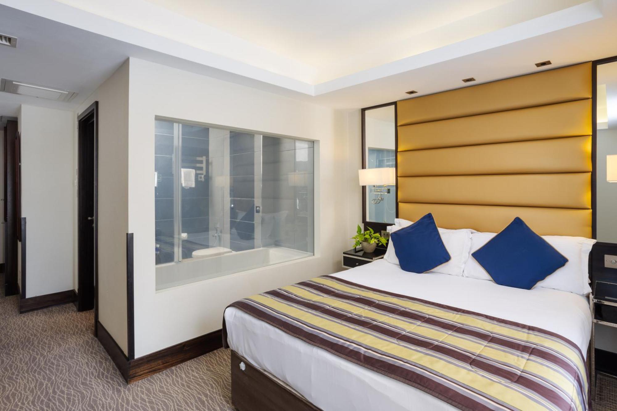 더 마블 아치 런던 외부 사진 A bedroom at the hotel
