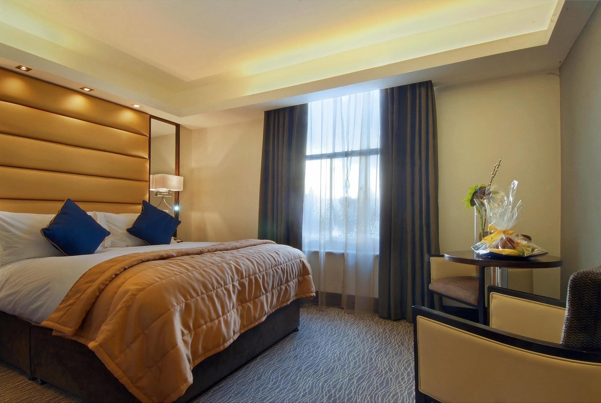 더 마블 아치 런던 외부 사진 A bedroom at the hotel