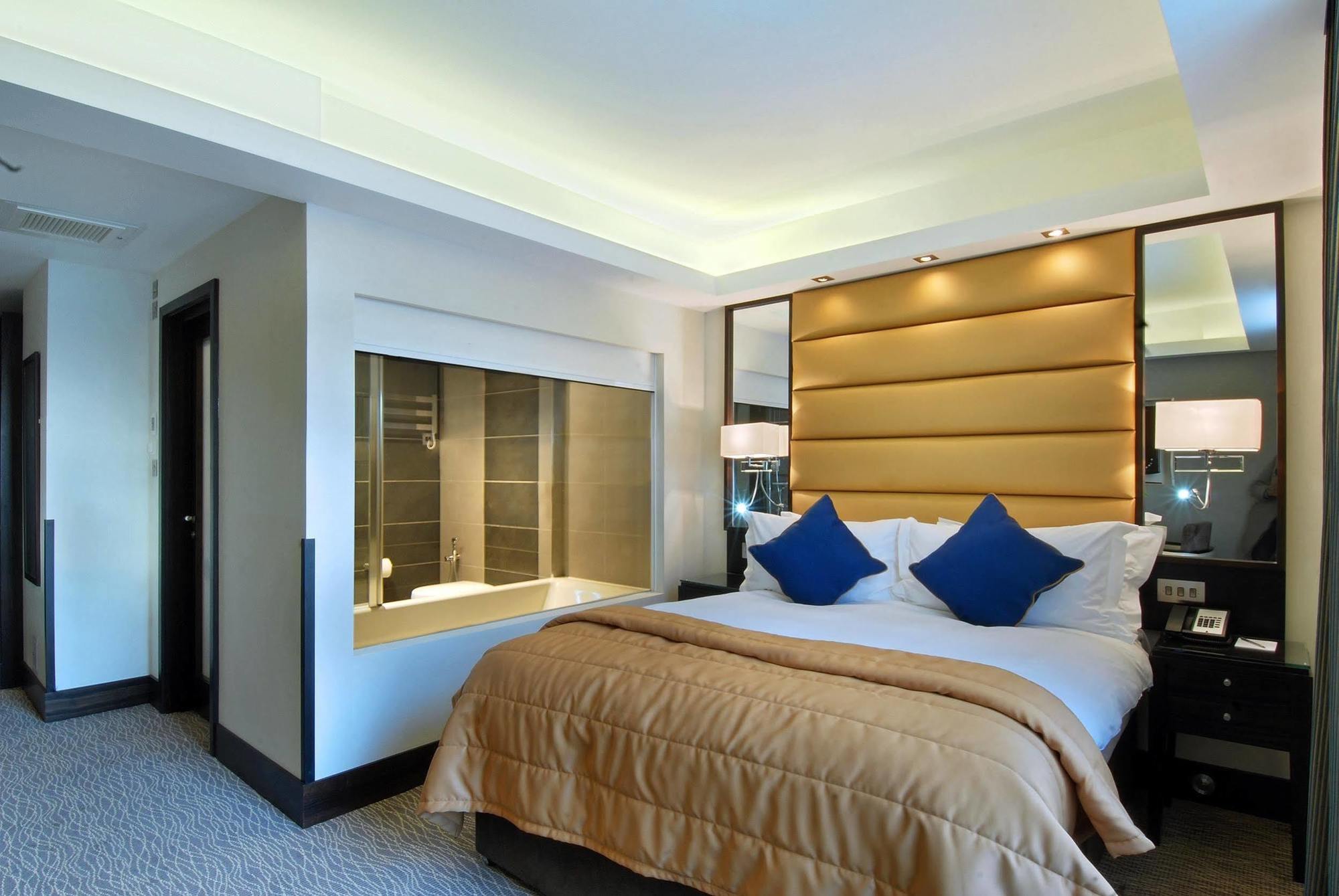 더 마블 아치 런던 외부 사진 A bedroom at the hotel